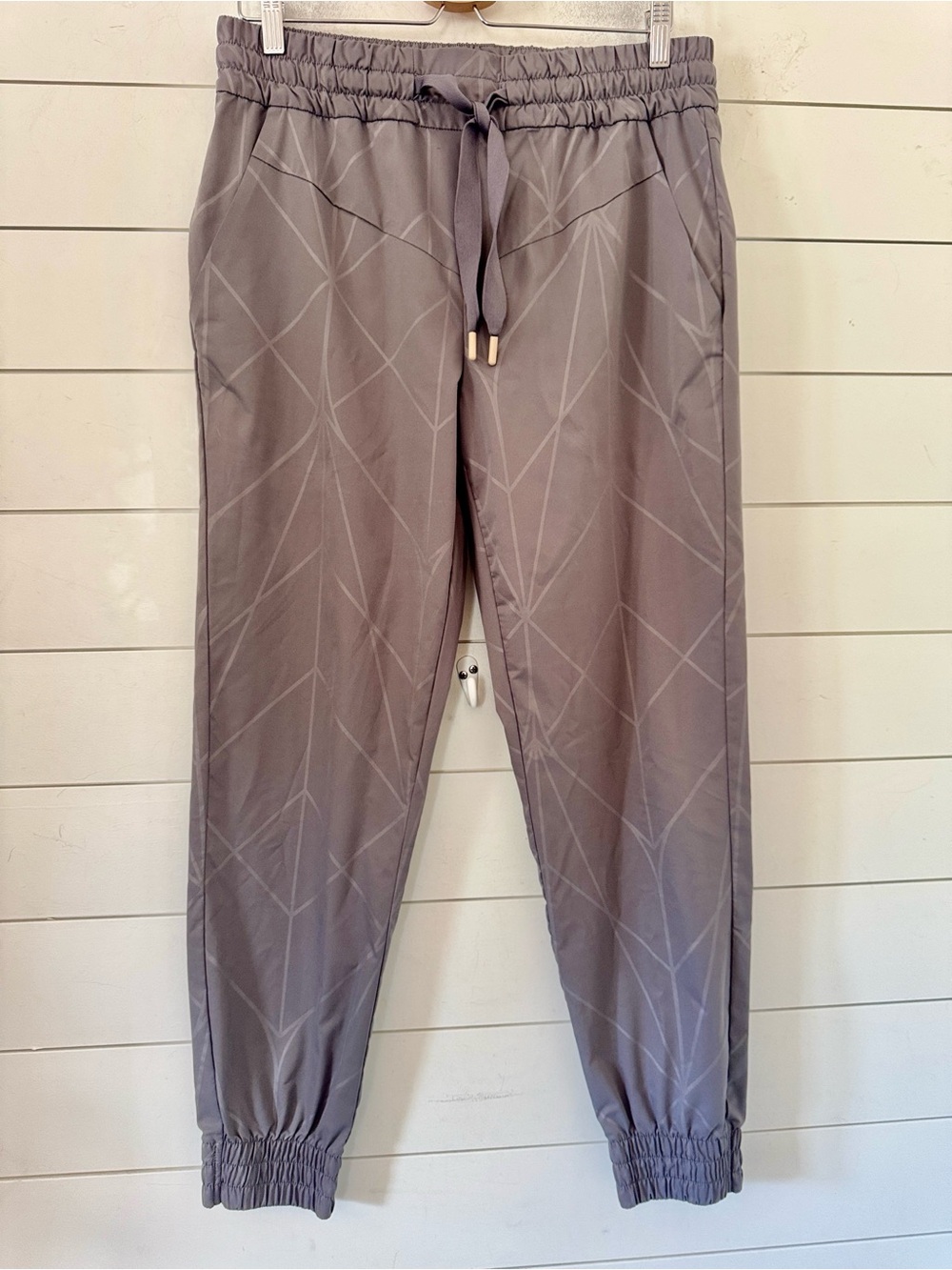 Indygena Size L  Lastik Jogger Pant w/geometric Leaf Pattern